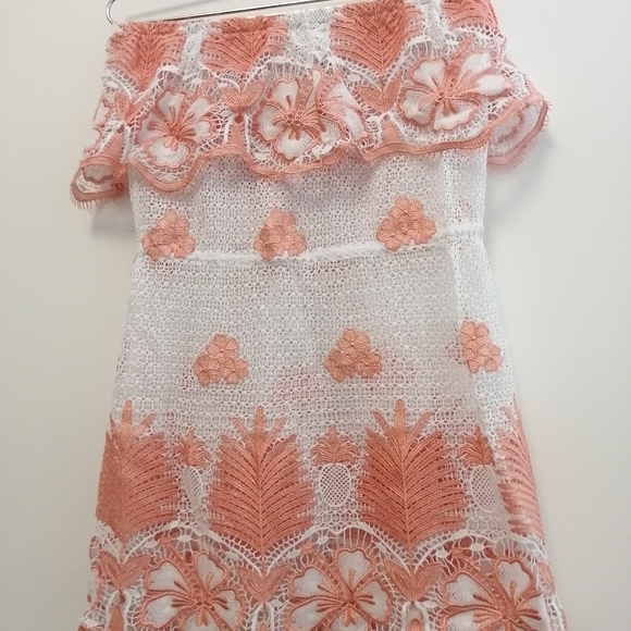 MIGUELINA Beach cover up. - Picture 2 of 7